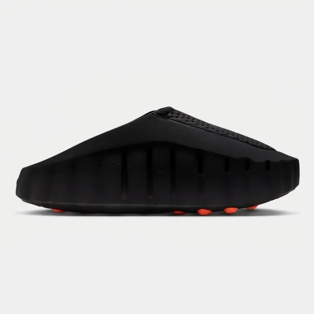 NIKE Mind 001
