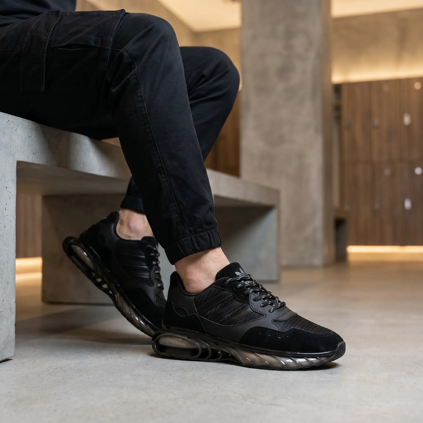 Adidas Dynamic Air Runner