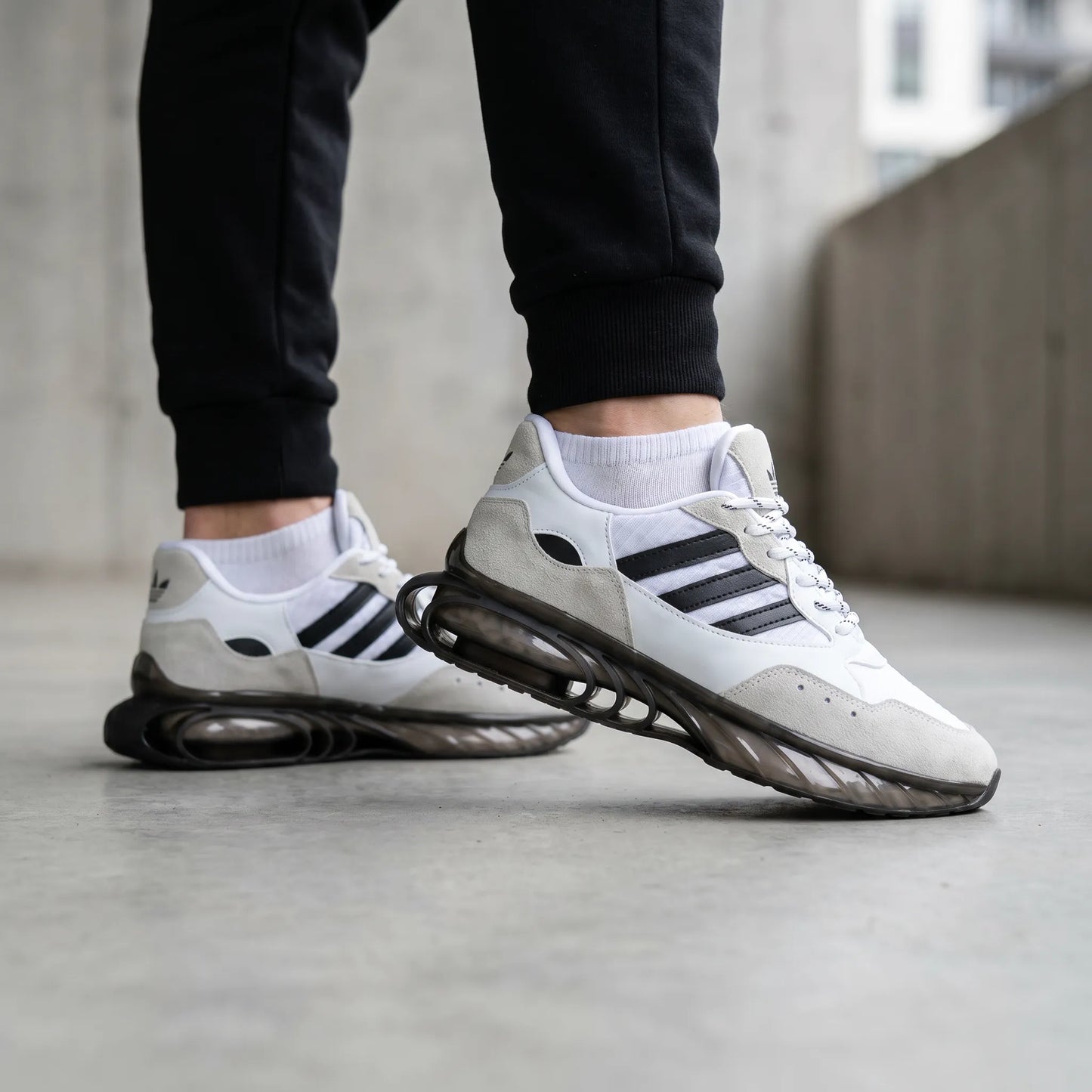 Adidas Dynamic Air Runner